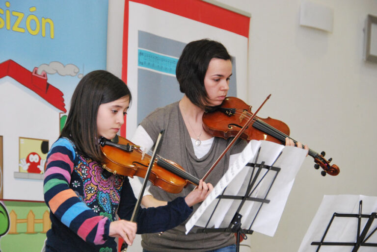 Talleres para iniciarte a tocar un instrumento. Una nueva propuesta de Musicaeduca Juventudes Musicales de Alcalá de Henares